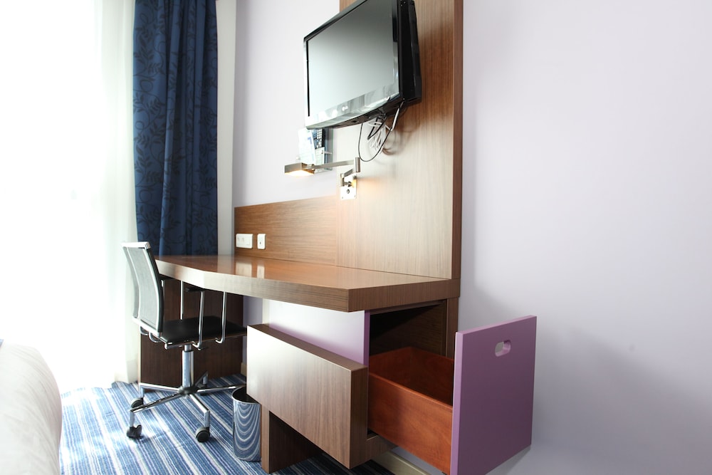 Holiday Inn Express Madrid-Leganes 11