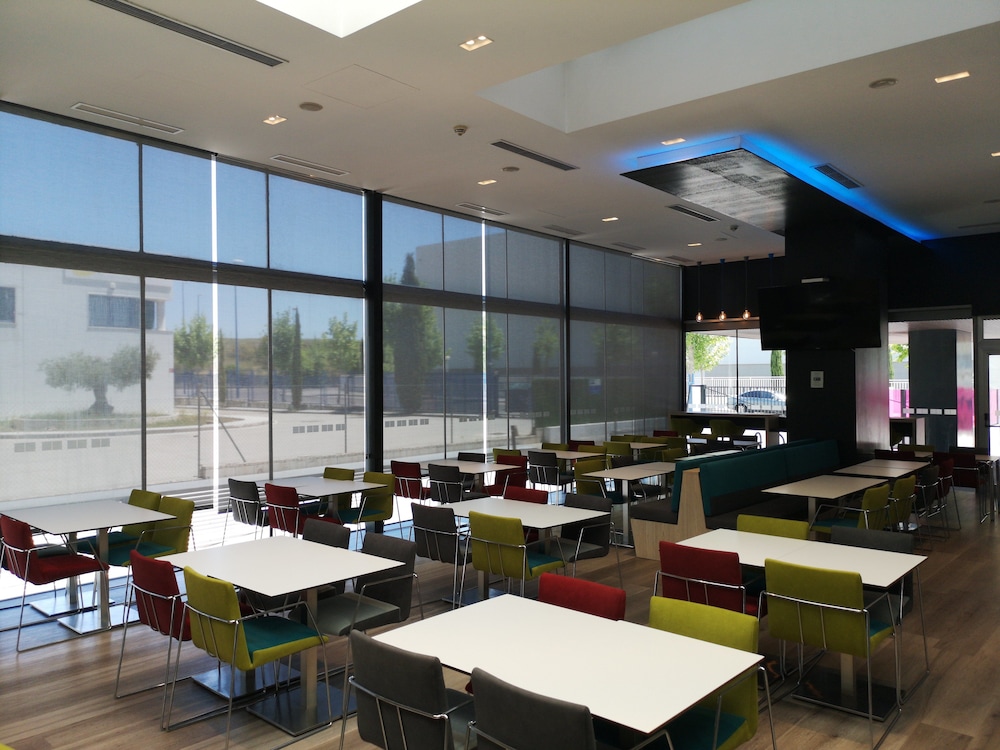 Holiday Inn Express Madrid-Leganes 17