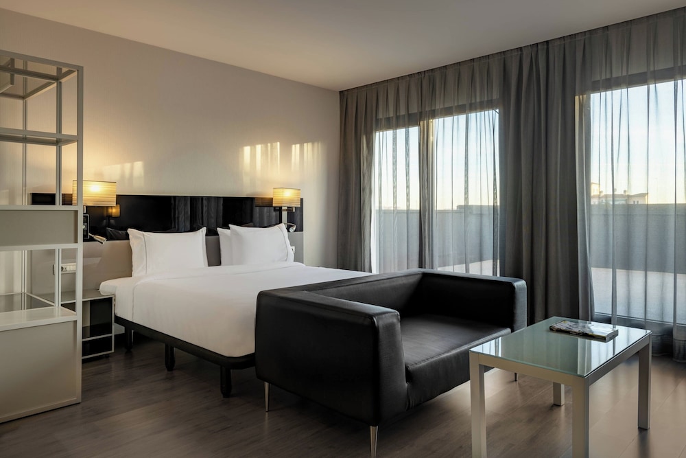 AC Hotel Atocha 10