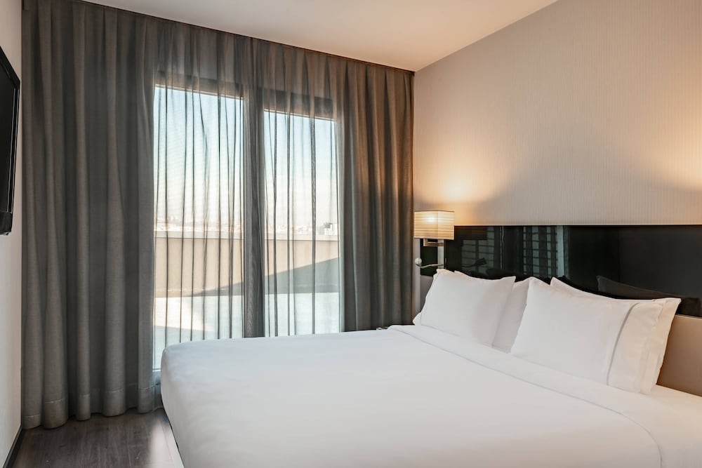 AC Hotel Atocha 8