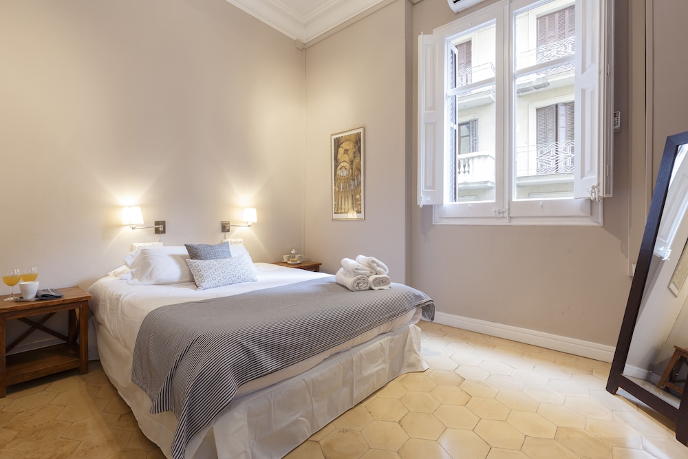 AinB Bed & Breakfast Via Laietana 18