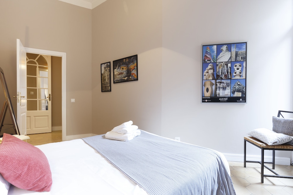 AinB Bed & Breakfast Via Laietana 9