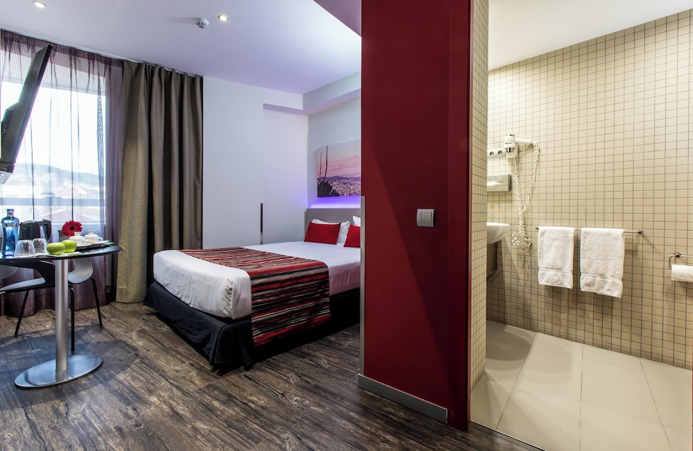 Leonardo Boutique Hotel Barcelona Sagrada Familia 17
