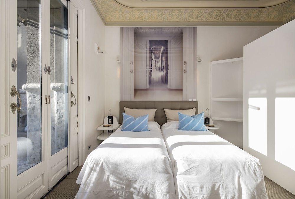 El Palauet Royal Suites 7