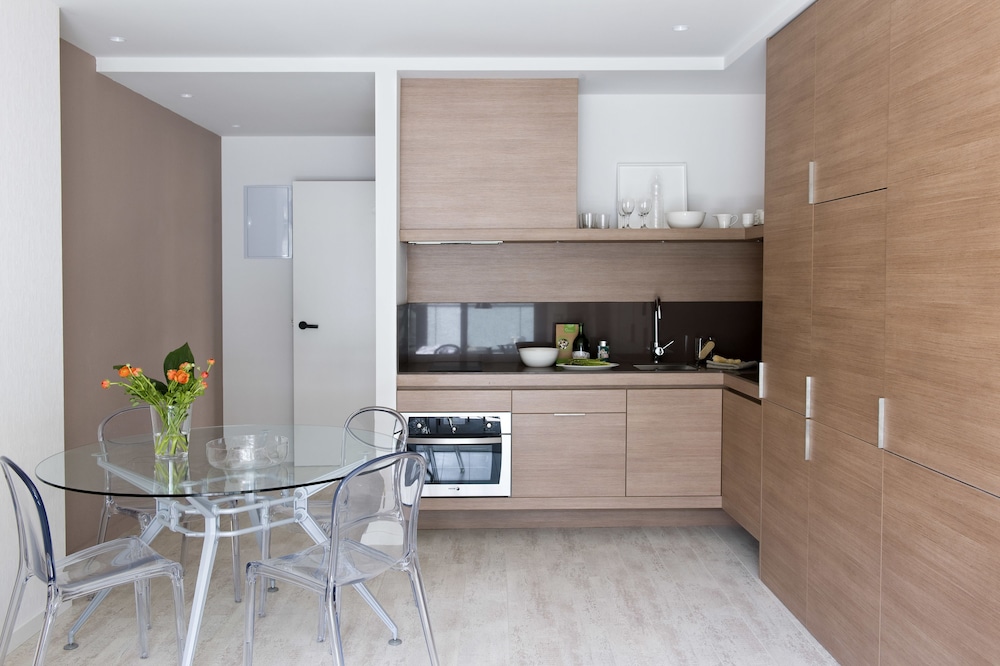 Eric Vökel BCN Suites 11
