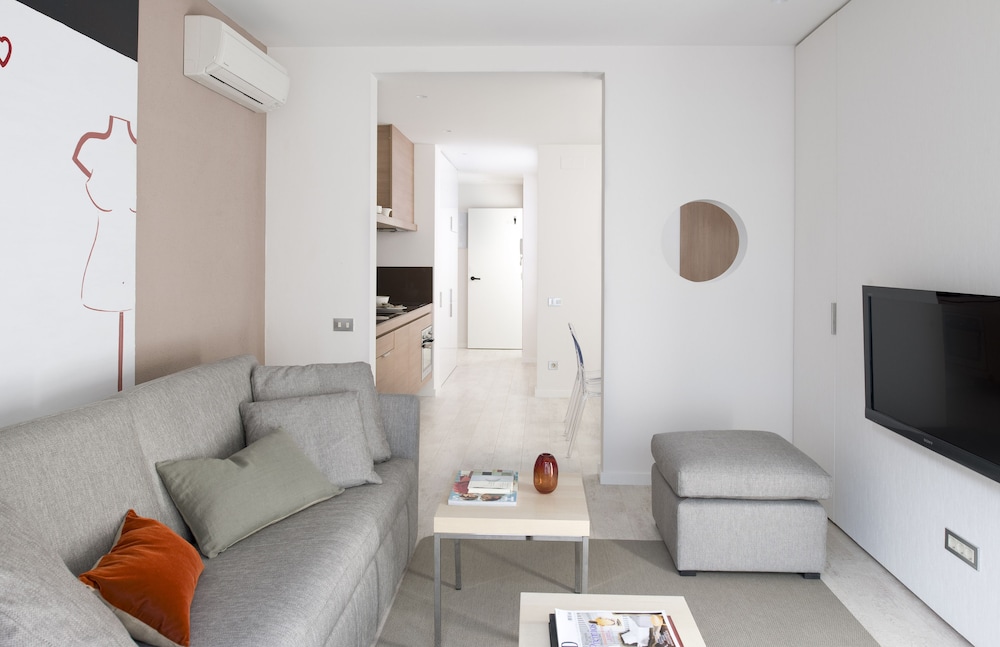 Eric Vökel BCN Suites 17
