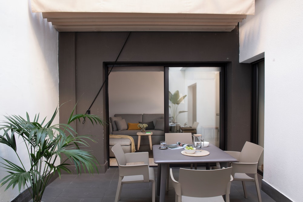 Eric Vökel BCN Suites 23