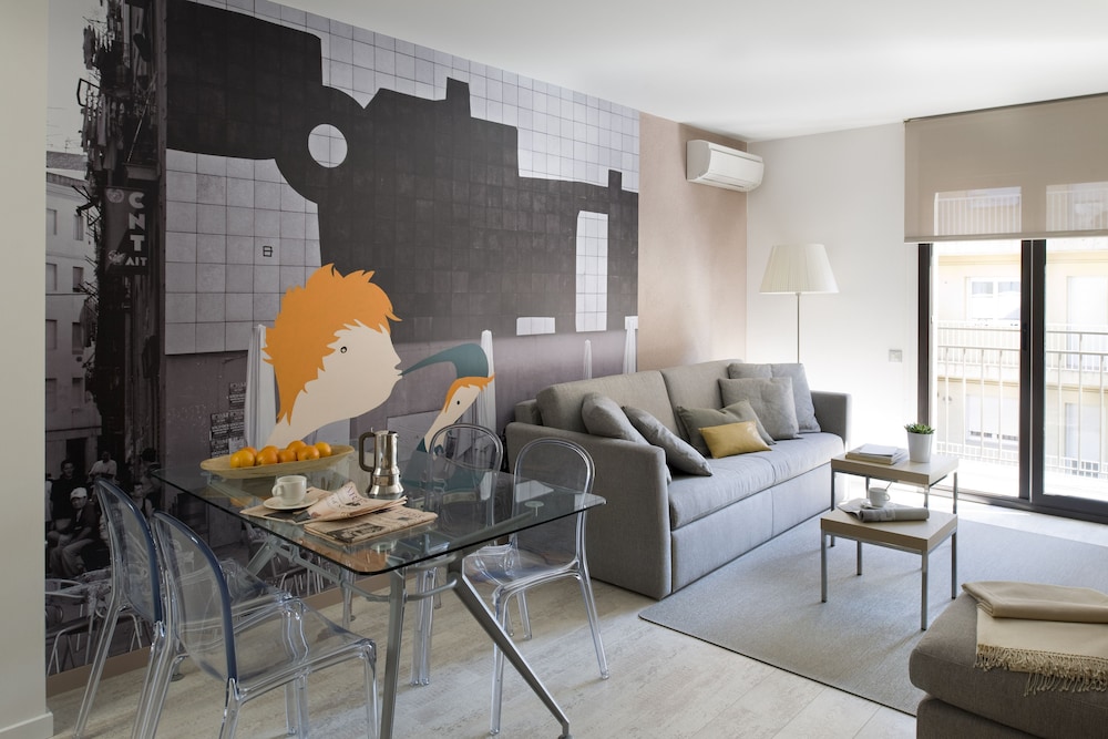 Eric Vökel BCN Suites 1