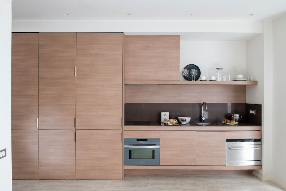 Eric Vökel BCN Suites 13