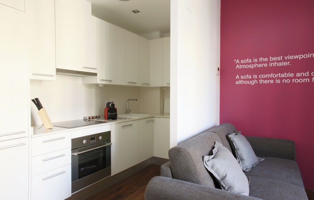 MH Apartments Suites 11