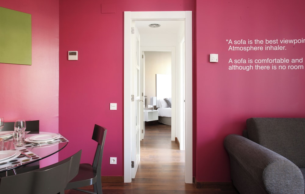 MH Apartments Suites 23