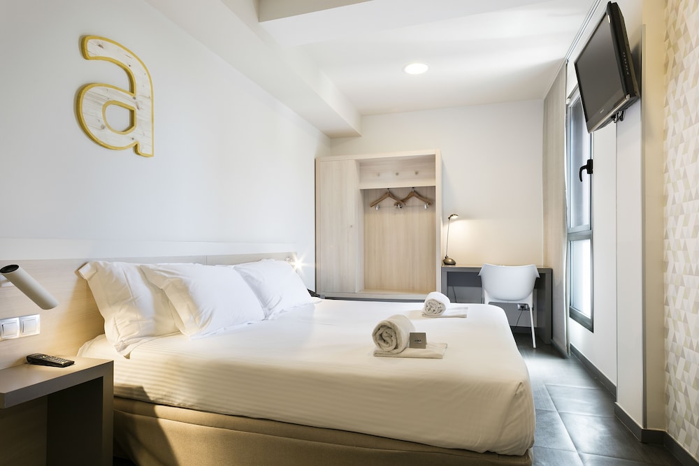 Hotel Laumon 13