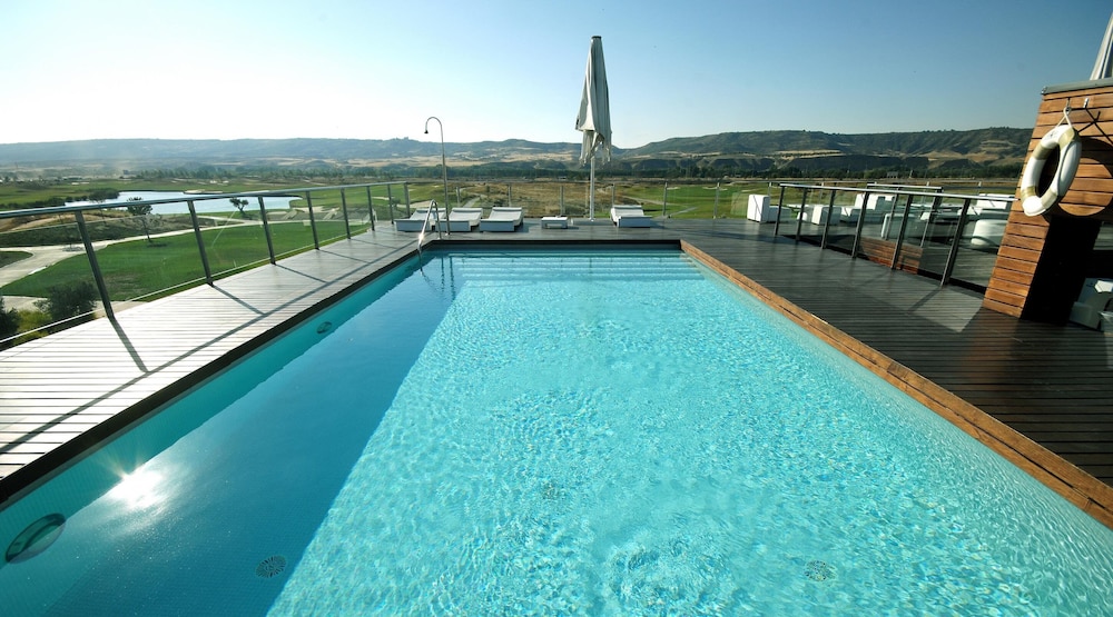 Sercotel Hotel Encin Golf 15
