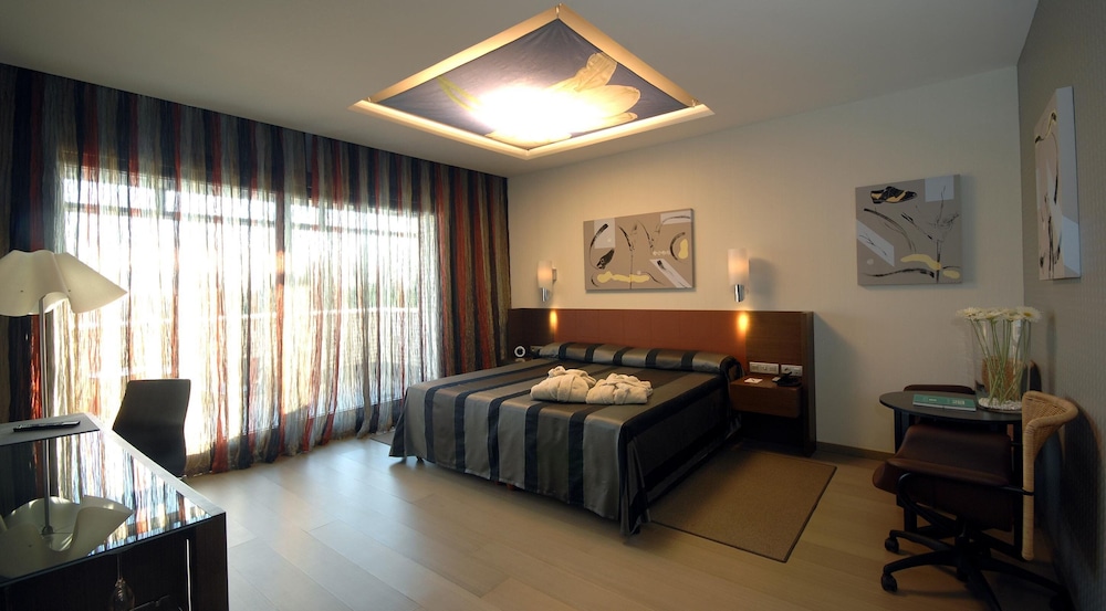 Sercotel Hotel Encin Golf 7