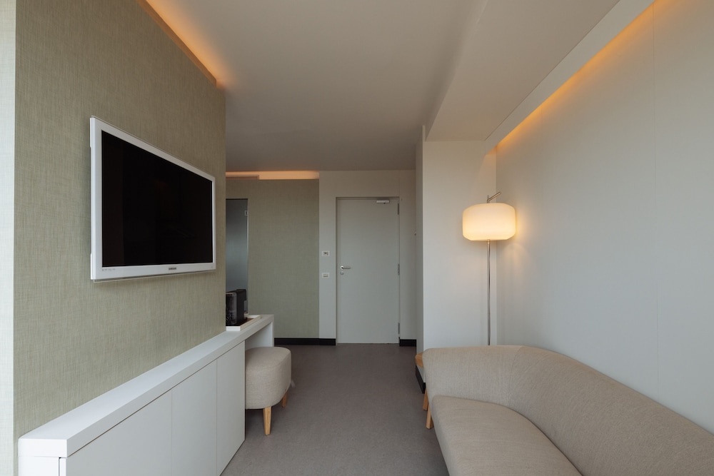 Hotel Arconte 22