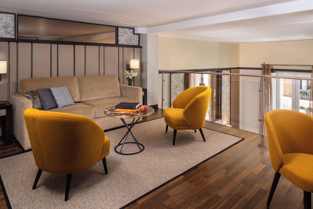 NH Collection Madrid Palacio de Tepa 22