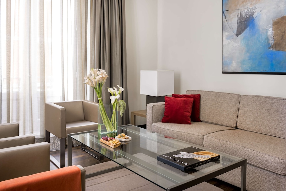 NH Collection Madrid Palacio de Tepa 12
