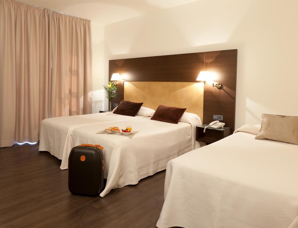 Hotel Madrid Torrejón Plaza 17