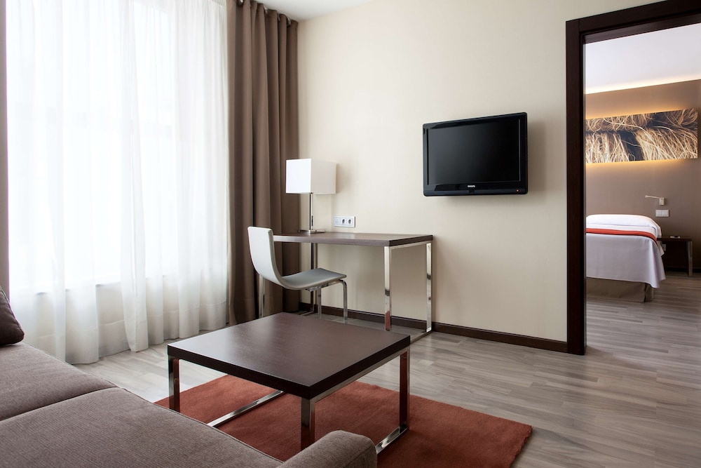 NH Barcelona Diagonal Poblenou 8