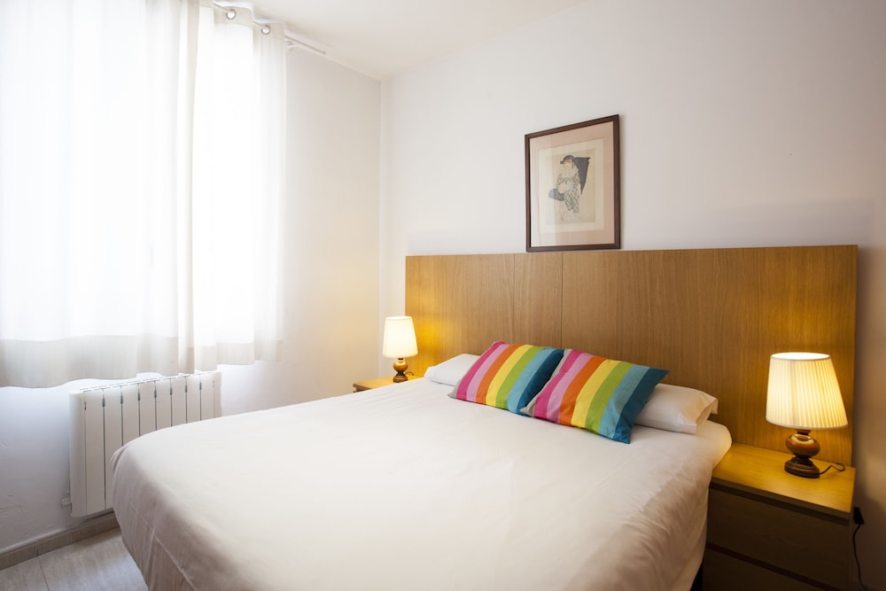 Ramblas Bacardi Apartments 6