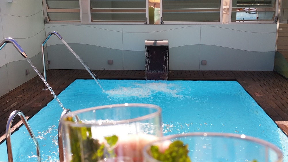 Ako Suite Hotel 22