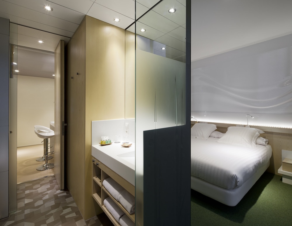 Ako Suite Hotel 12