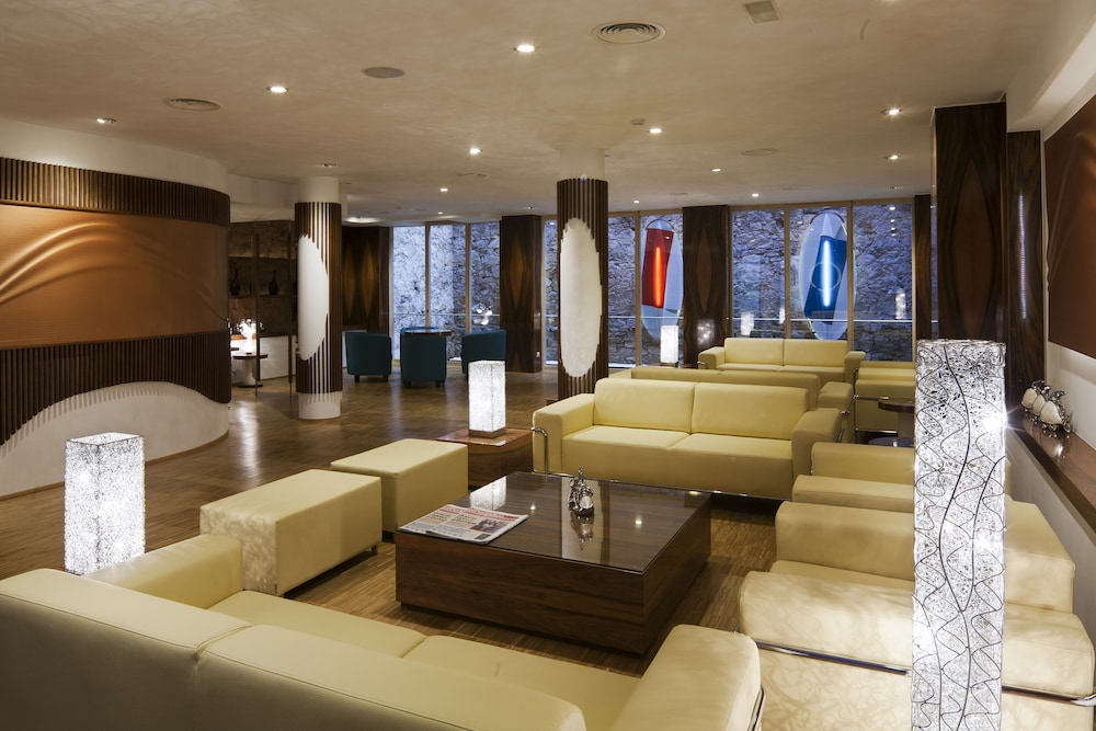Ako Suite Hotel 7