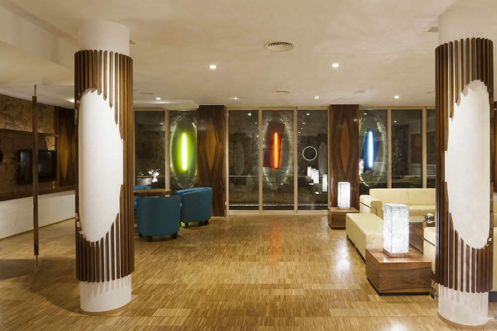 Ako Suite Hotel 5