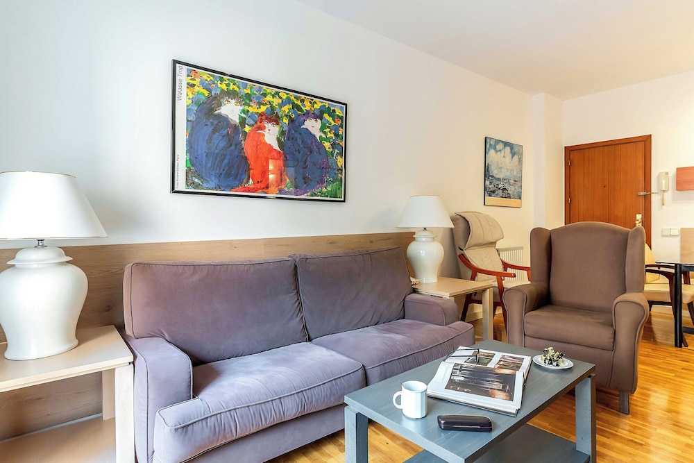 Aparthotel Bertran 22