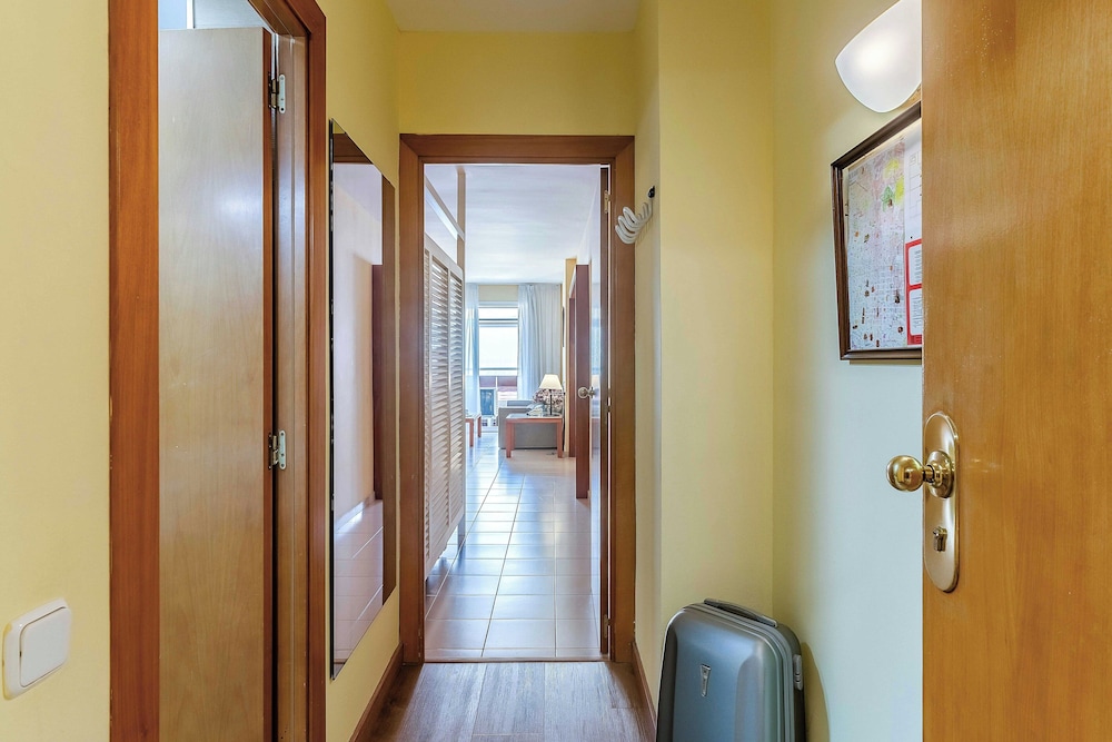 Aparthotel Bertran 3