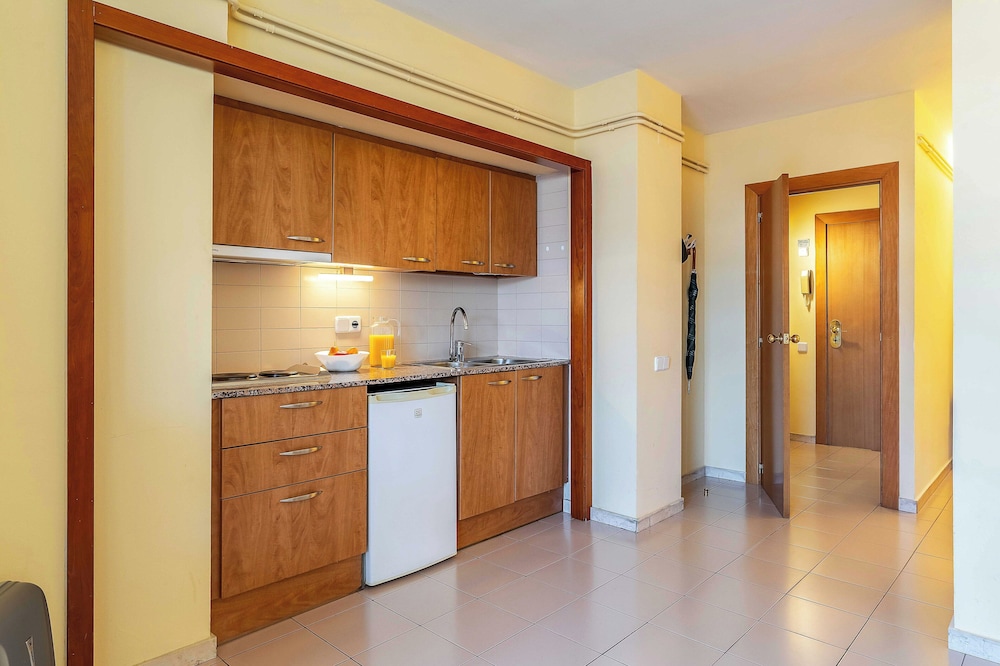 Aparthotel Bertran 21