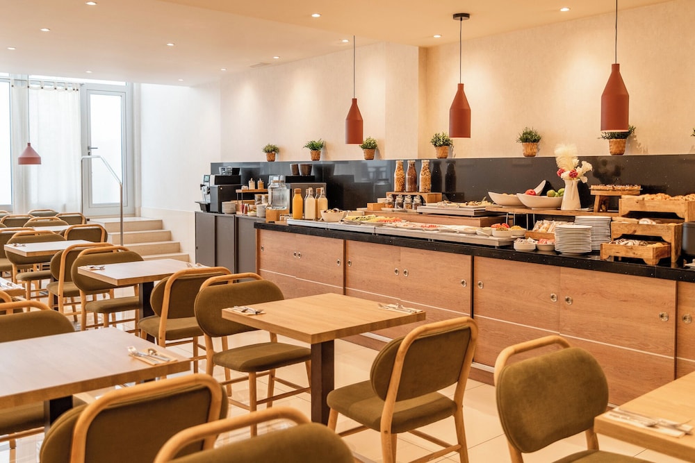 Arco Barcelona Hotel 23