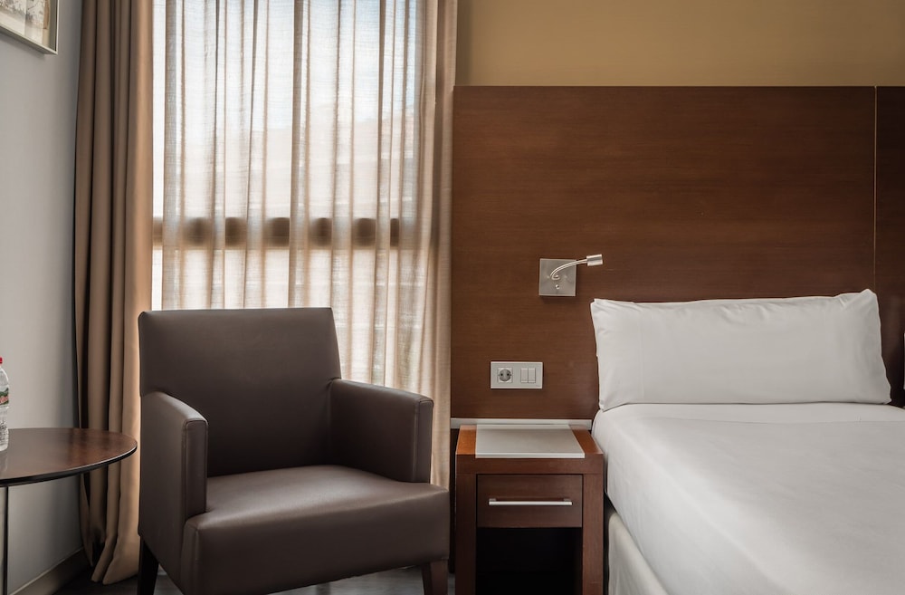 Hotel Madanis 7