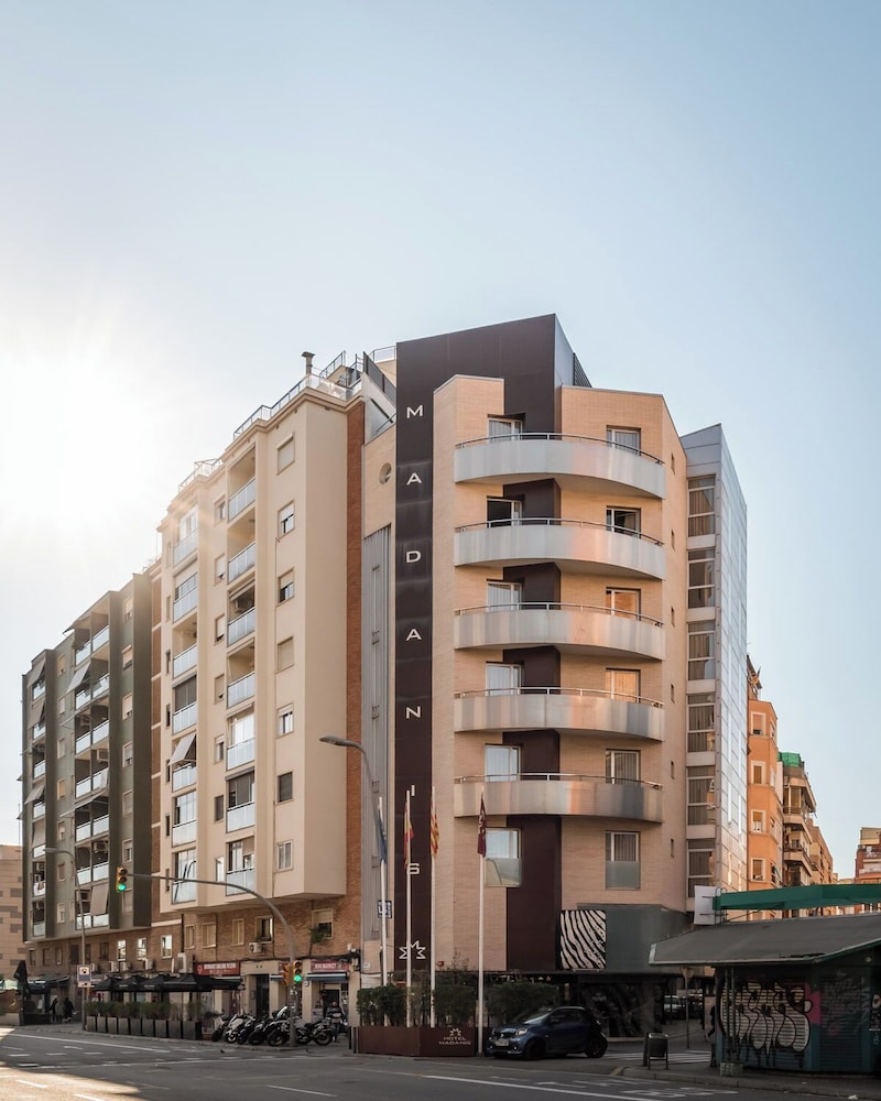 Hotel Madanis 1