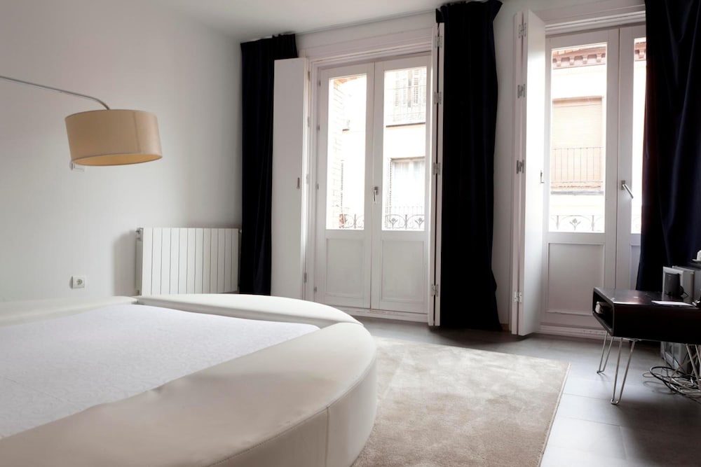 AB Design Suites 15