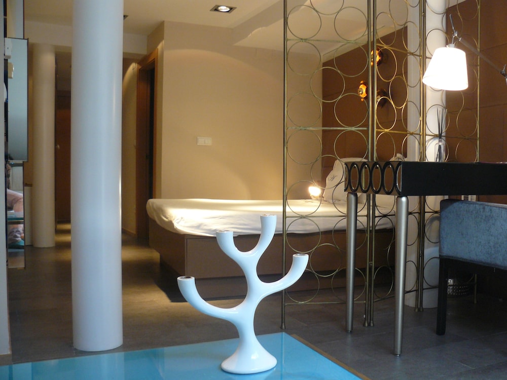 AB Design Suites 3
