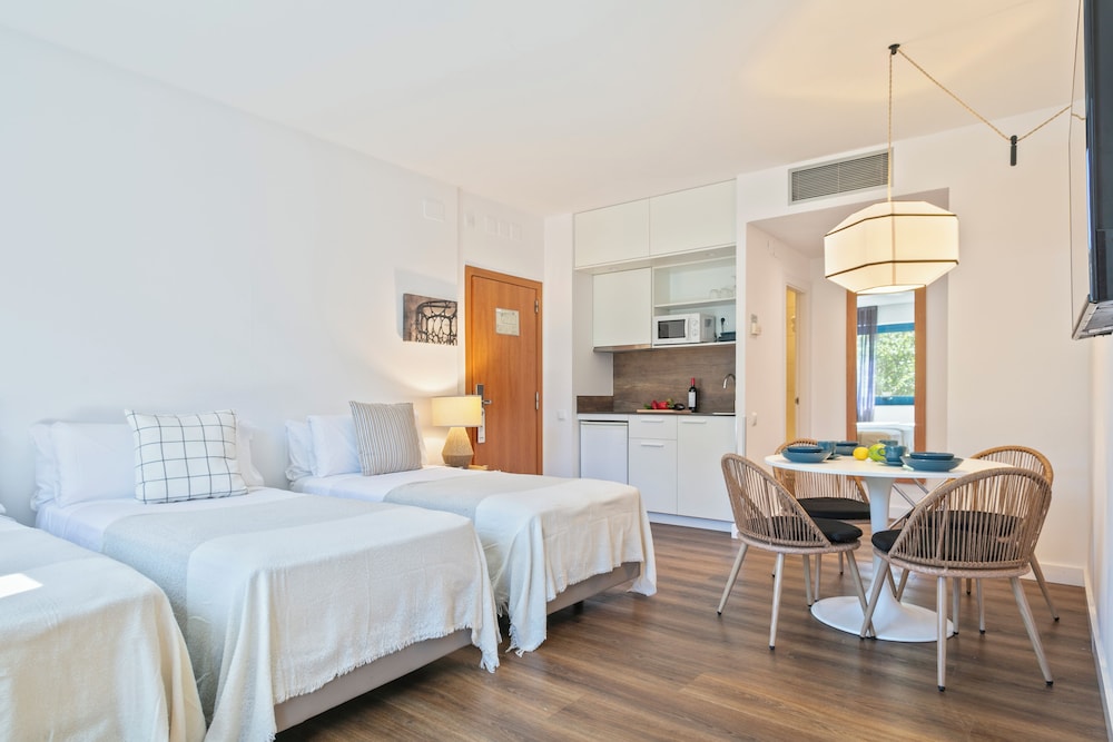 Hotel Acta Azul Barcelona 13