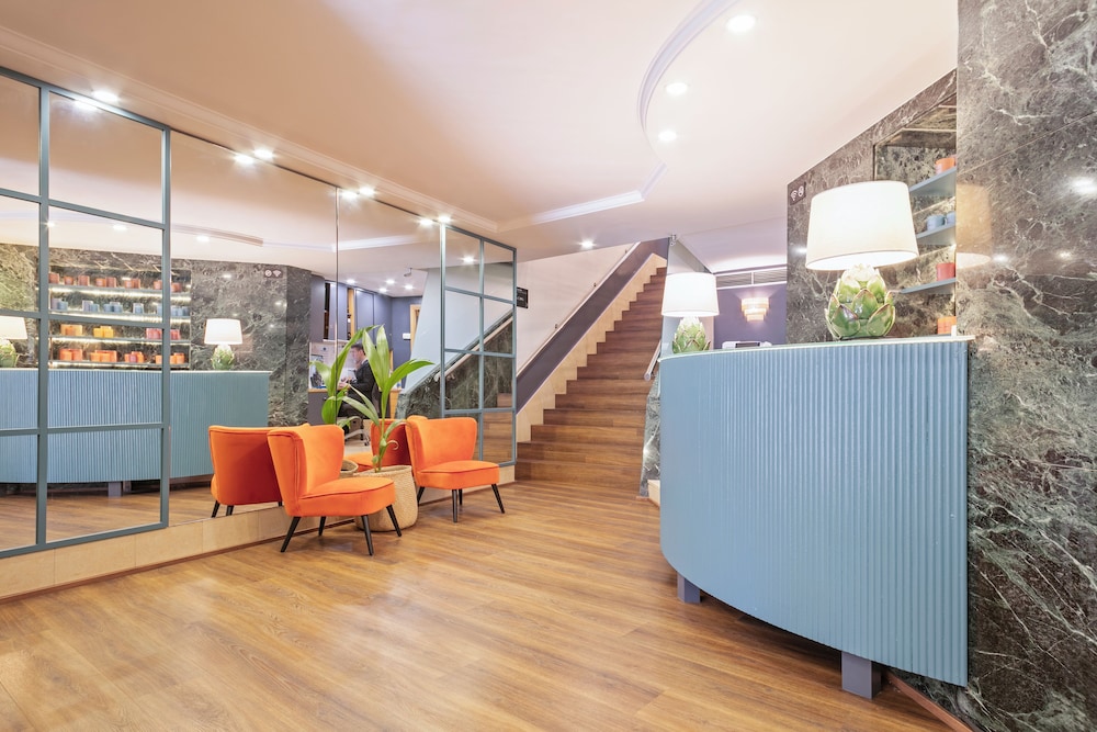 Hotel Acta Azul Barcelona 3
