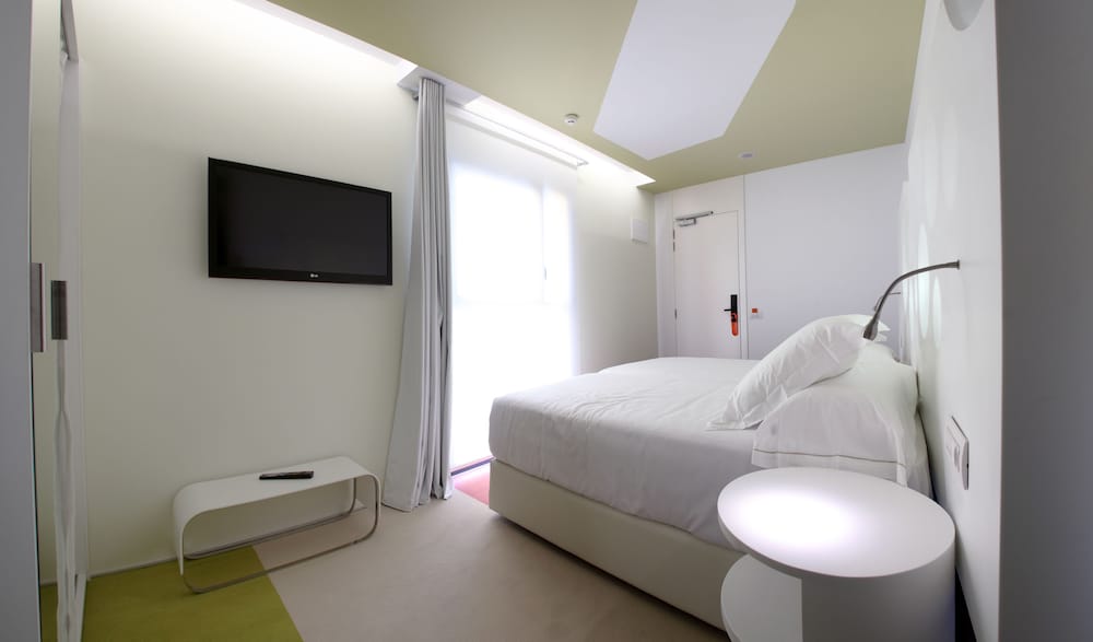 Room Mate Pau 20