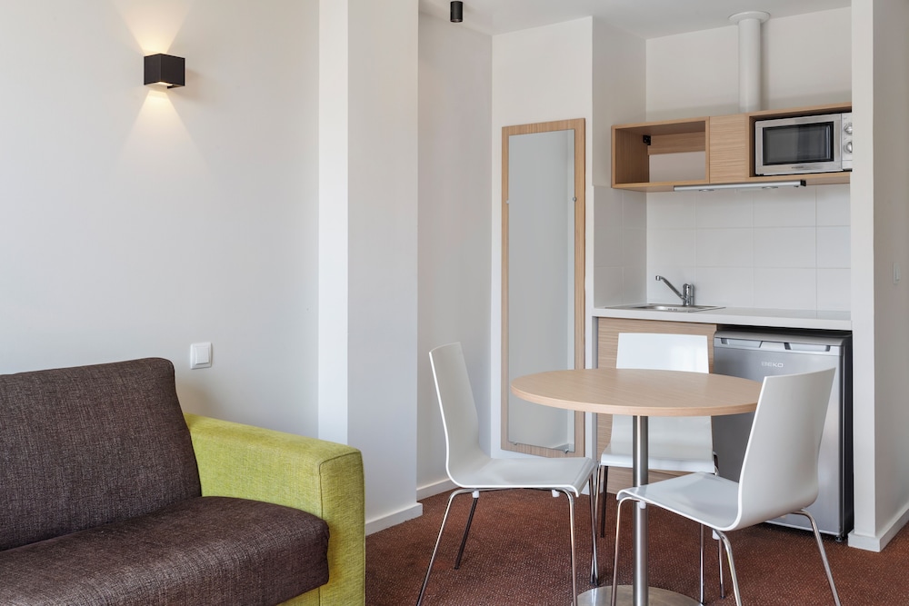 B&B Hotel Barcelona Sant Cugat 17