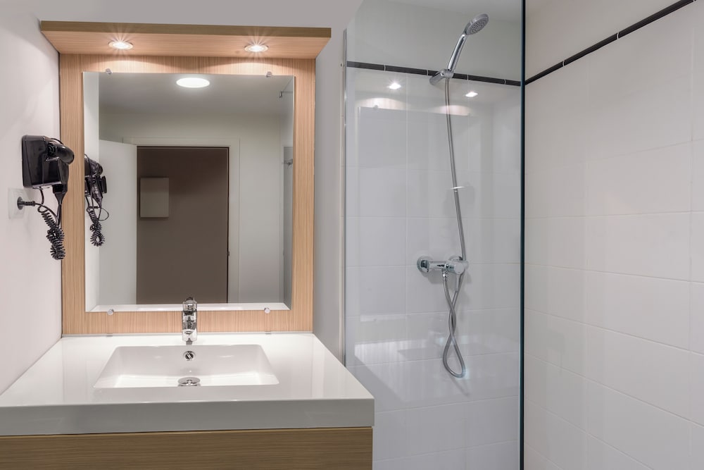 B&B Hotel Barcelona Sant Cugat 19