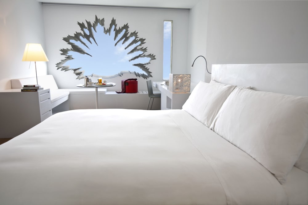 Renaissance Barcelona Fira Hotel 10