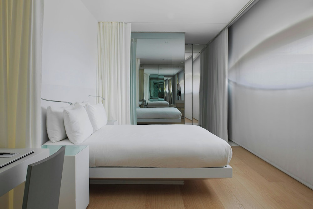 Renaissance Barcelona Fira Hotel 19