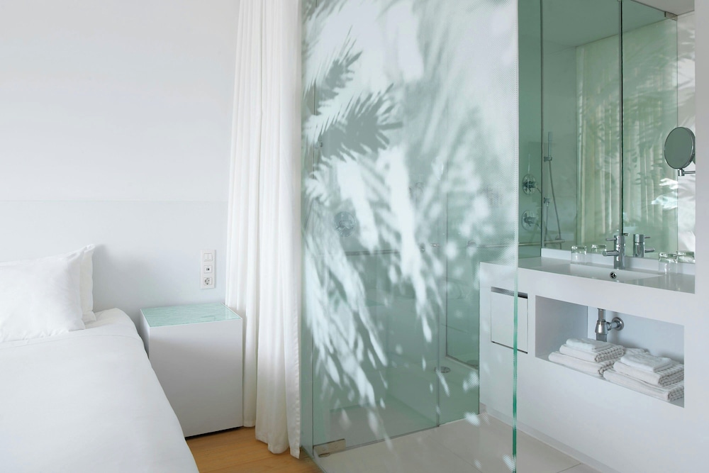 Renaissance Barcelona Fira Hotel 20