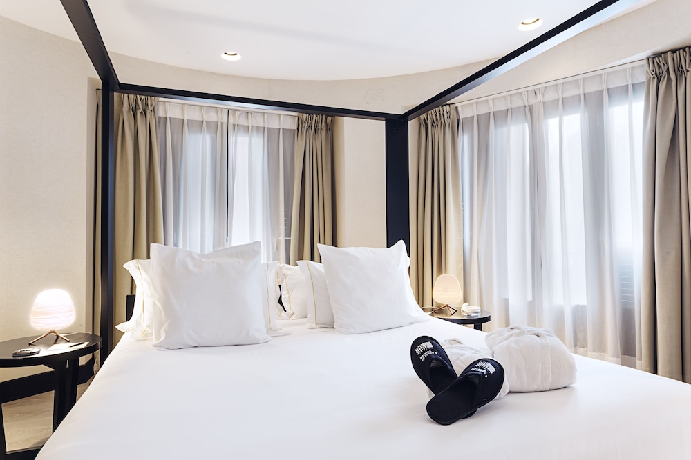 Hotel Boutique One Shot Luchana 22 19