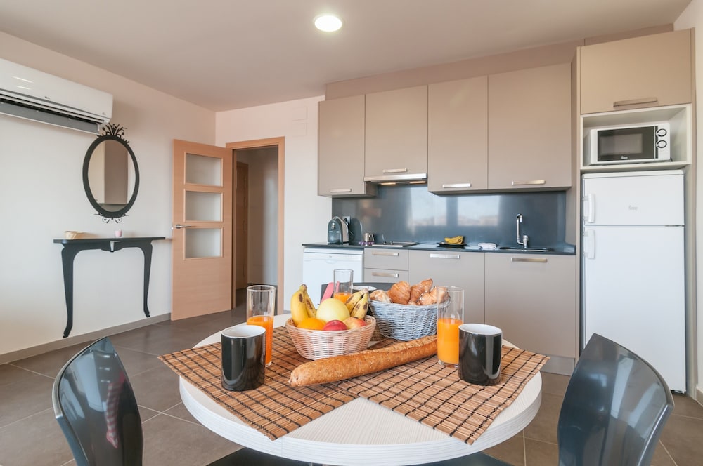 Pierre & Vacances Apartamentos Barcelona Sants 12