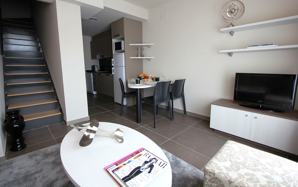 Pierre & Vacances Apartamentos Barcelona Sants 19