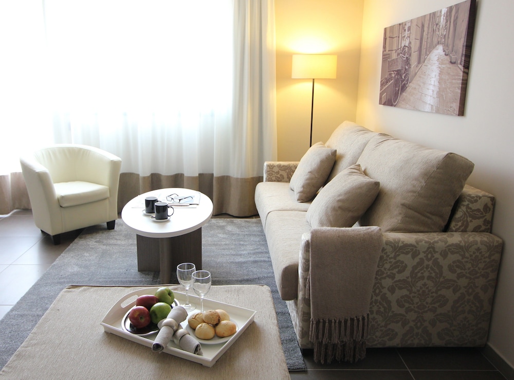 Pierre & Vacances Apartamentos Barcelona Sants 1