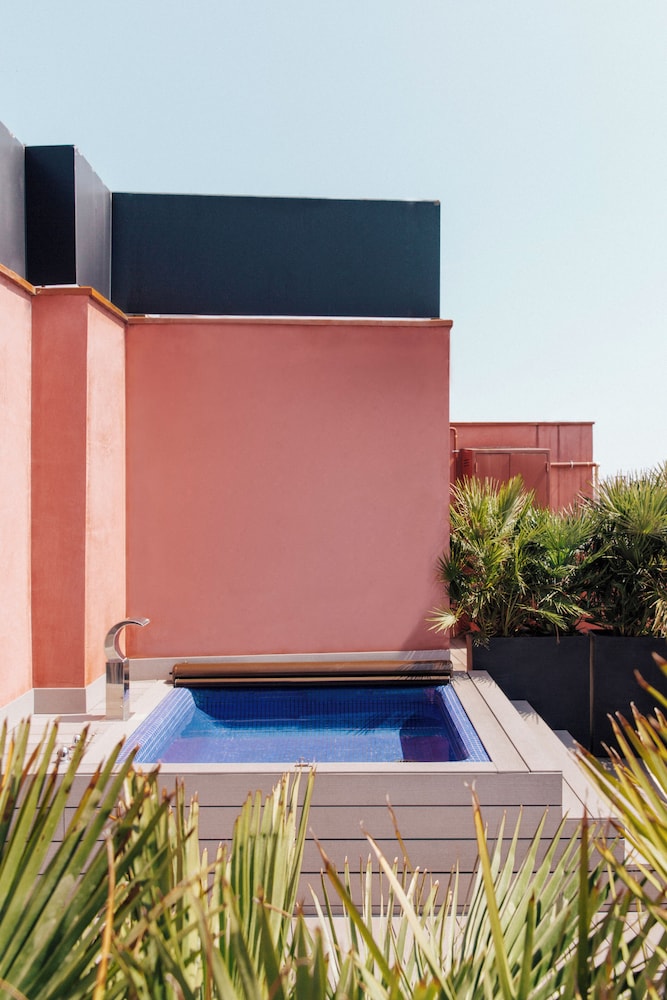 Arai Aparthotel 18