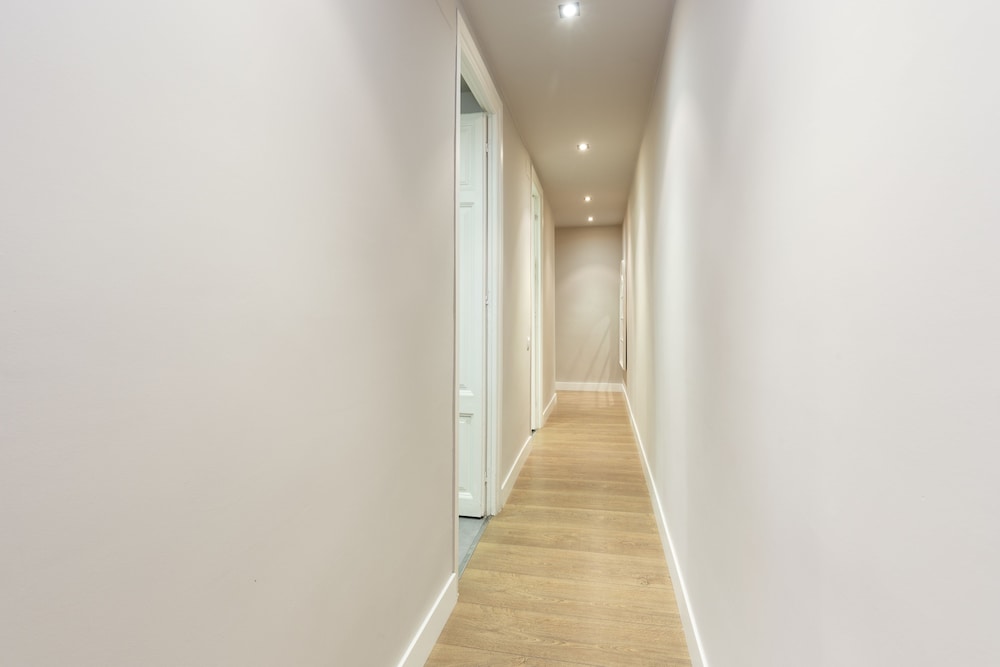 AinB Eixample-Miro Apartments 18